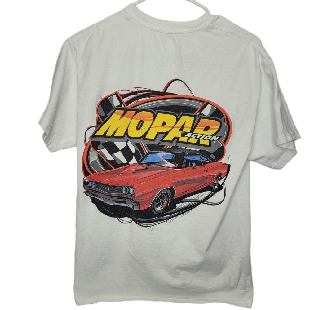 Mopar Action Muscle Hanes Beefy T-Shirt Men's‎ Size Medium 38-40 White Y2K Cars